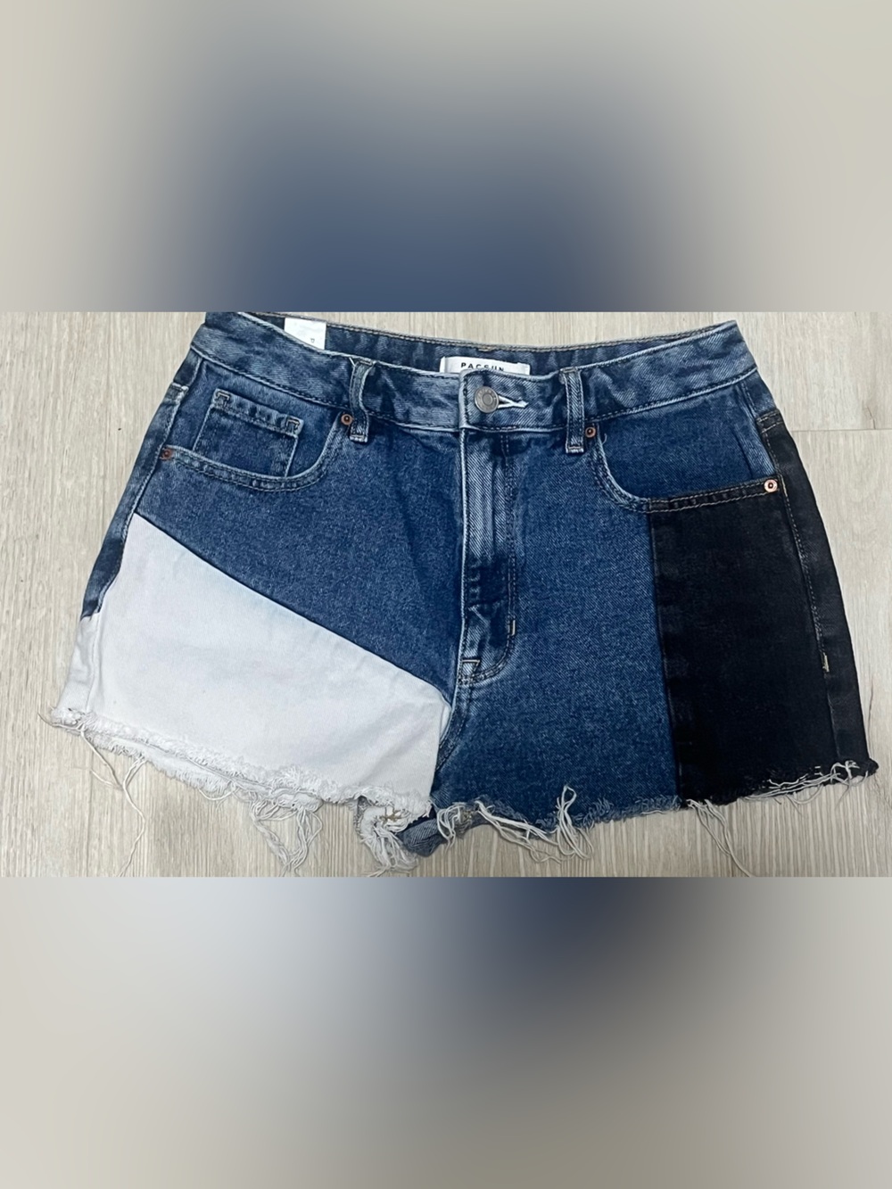 PacSun Patchwork High Rise Festival Denim Jean Shorts 2”